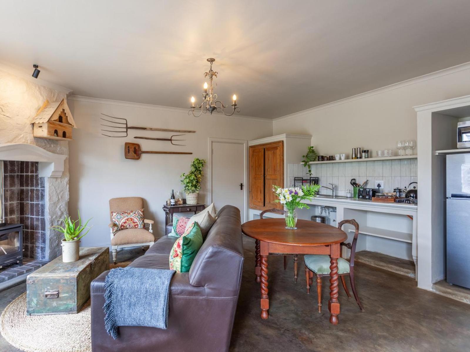 Rivergate Guest Farm Stanford Room photo
